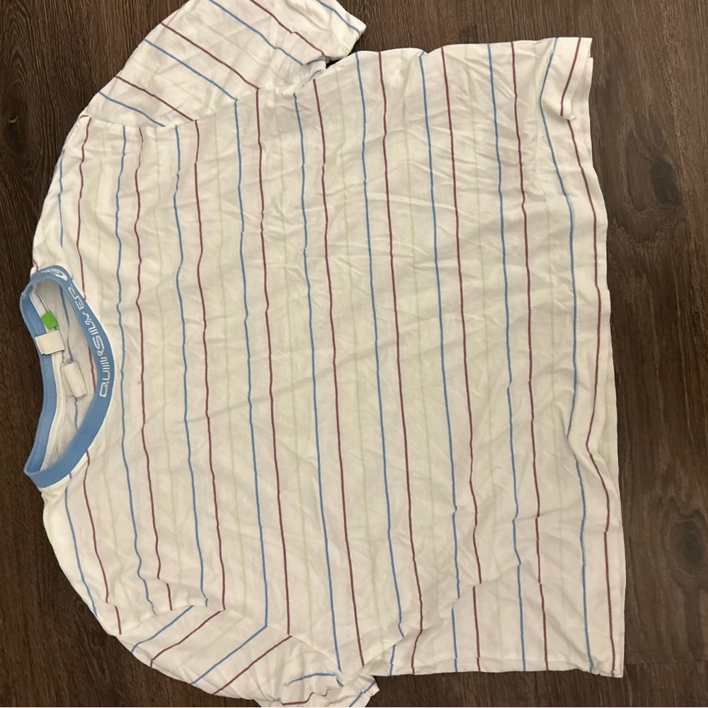 Quiksilver White and Blue Short Sleeve Tee